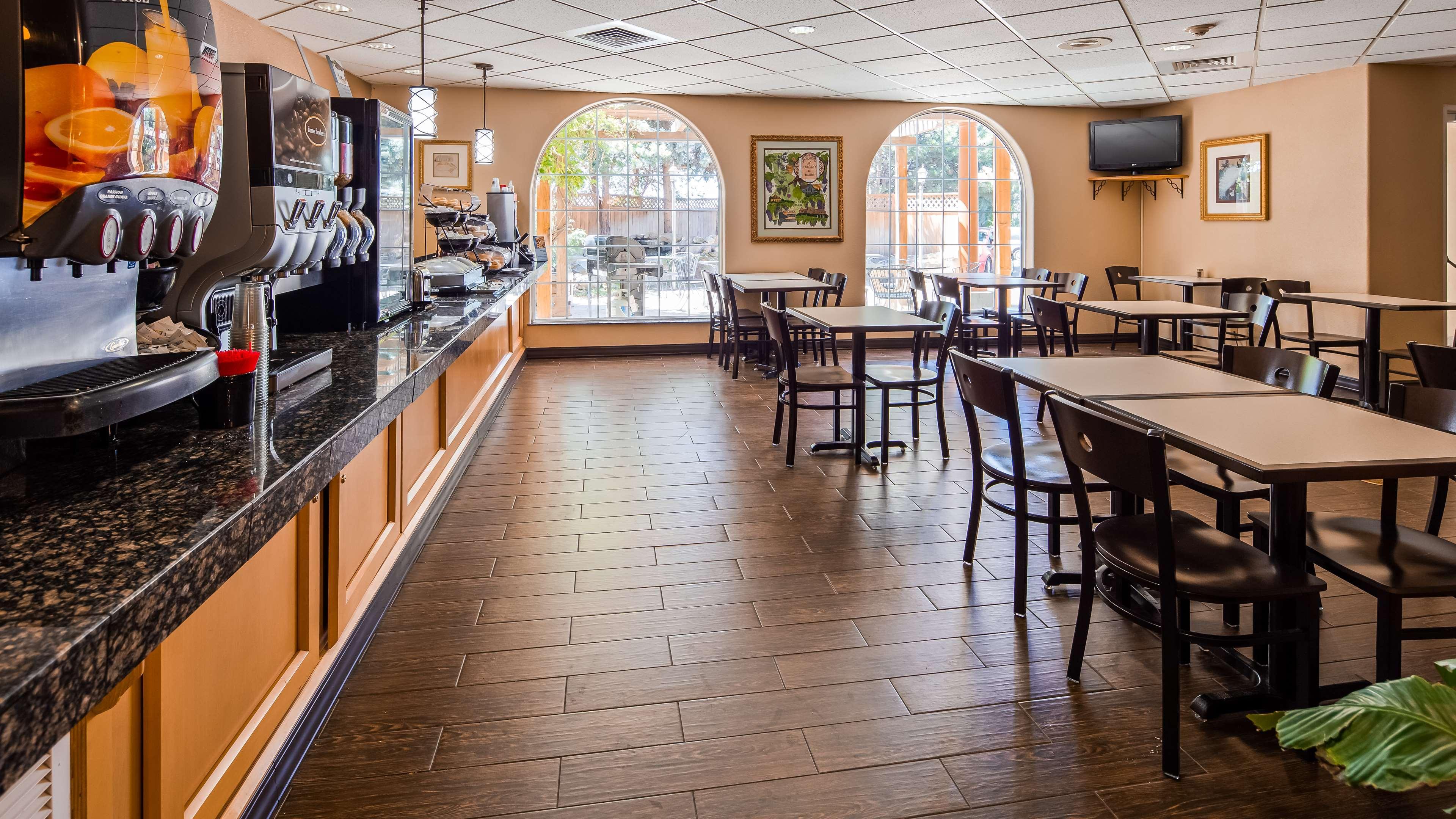 Best Western Plus Caldwell Inn & Suites Exterior foto