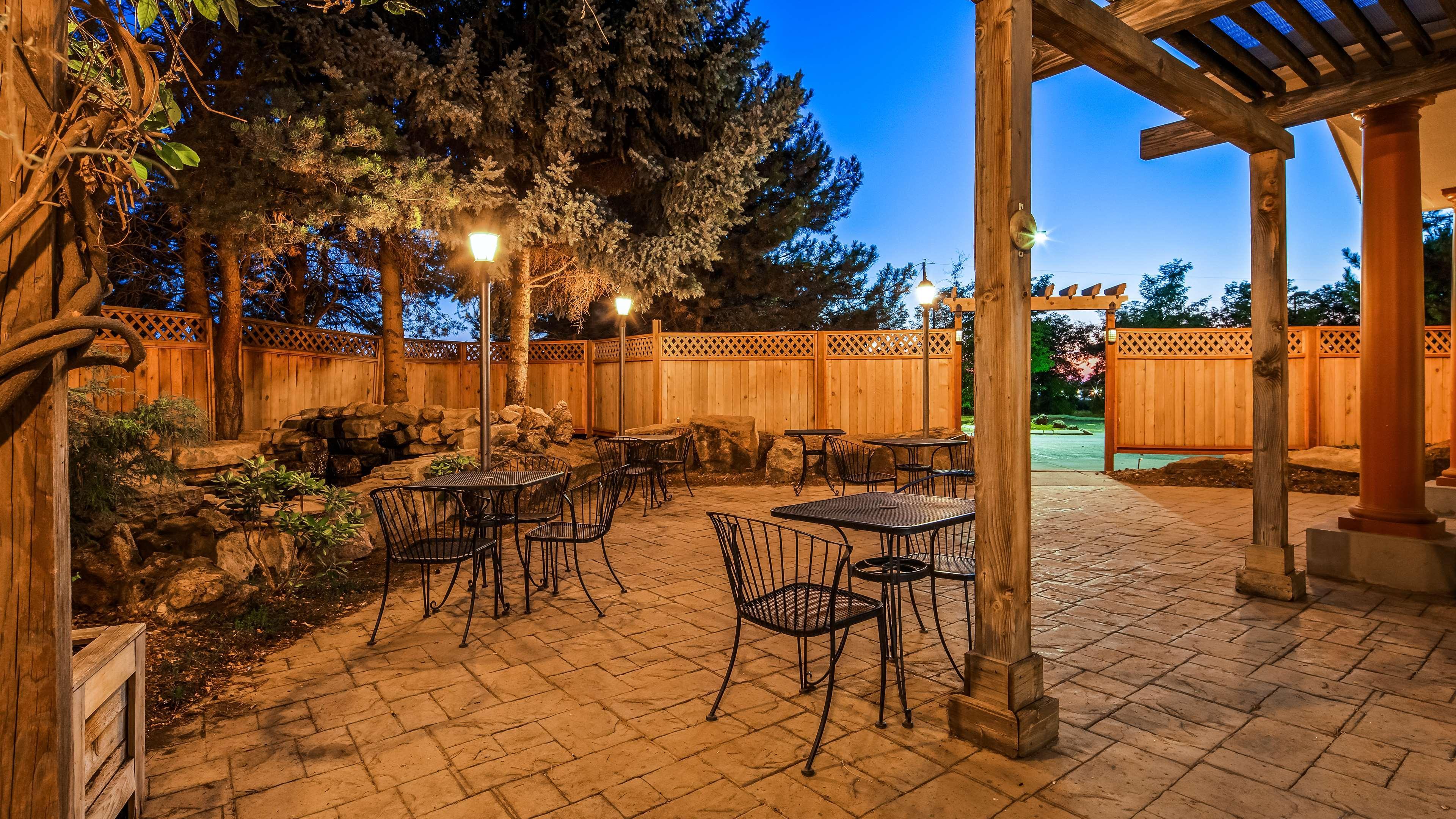 Best Western Plus Caldwell Inn & Suites Exterior foto
