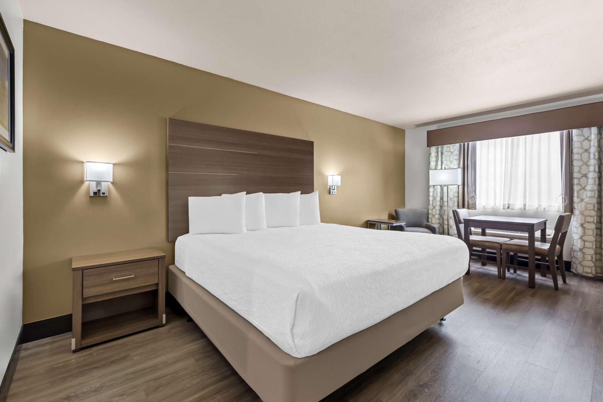 Best Western Plus Caldwell Inn & Suites Exterior foto